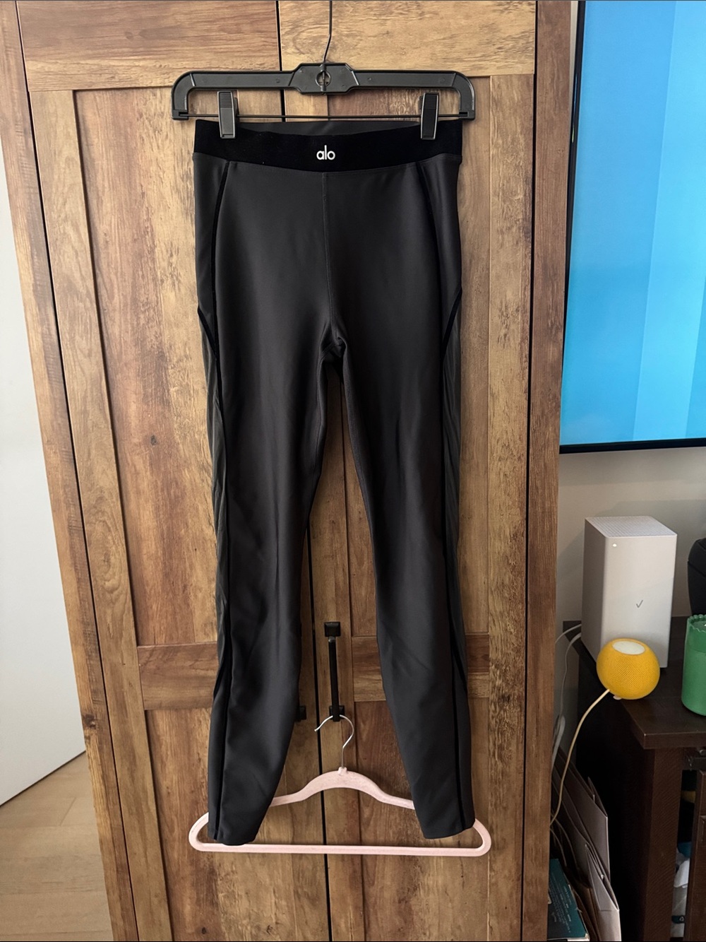 ALO Yoga Black High-Waist Performance Leggings